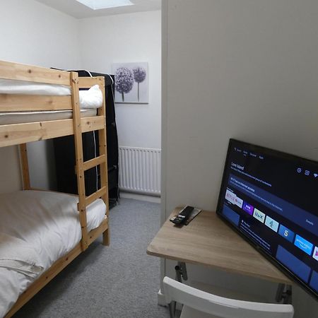 Bridge Street En Suite Rooms ميرثير تيدفيل المظهر الخارجي الصورة
